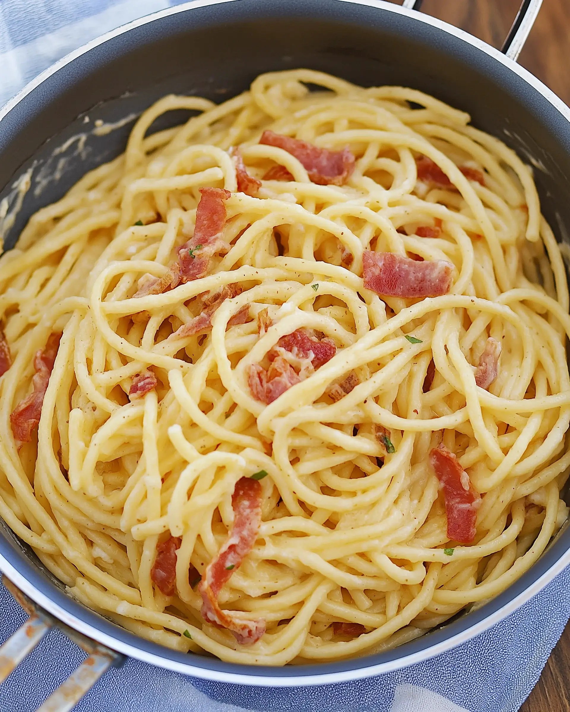 Carbonara: Master the Creamy Classic Italian Delight!