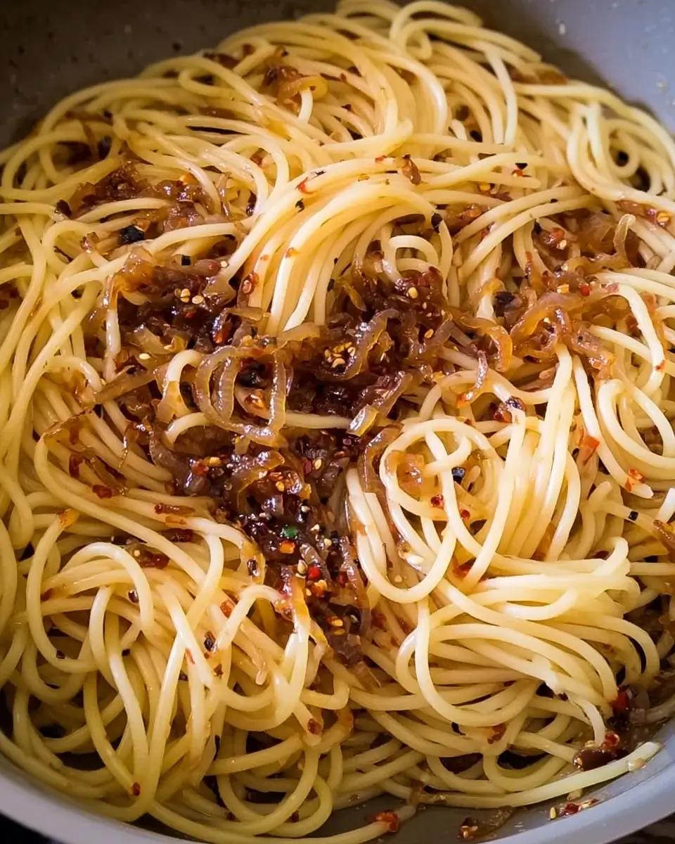 Caramelized Onion Pasta with Chilli Oil: A Must-Try Recipe!