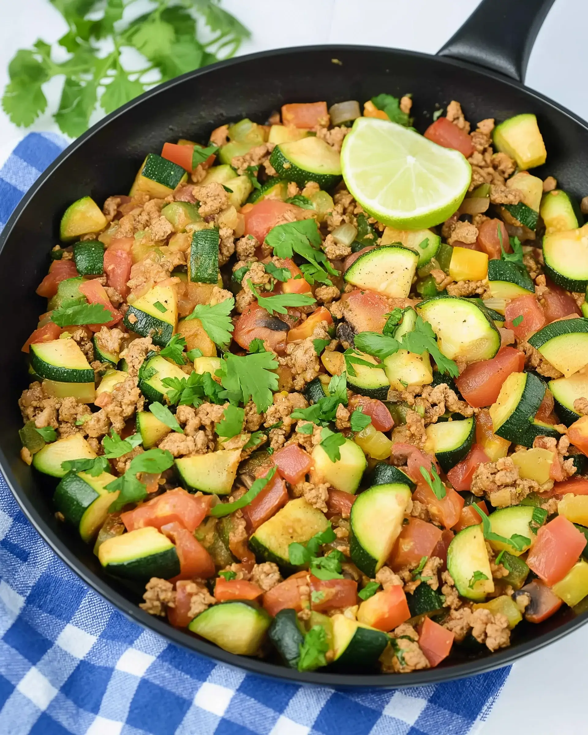 Ground Turkey and Zucchini Skillet: A Quick Delight!