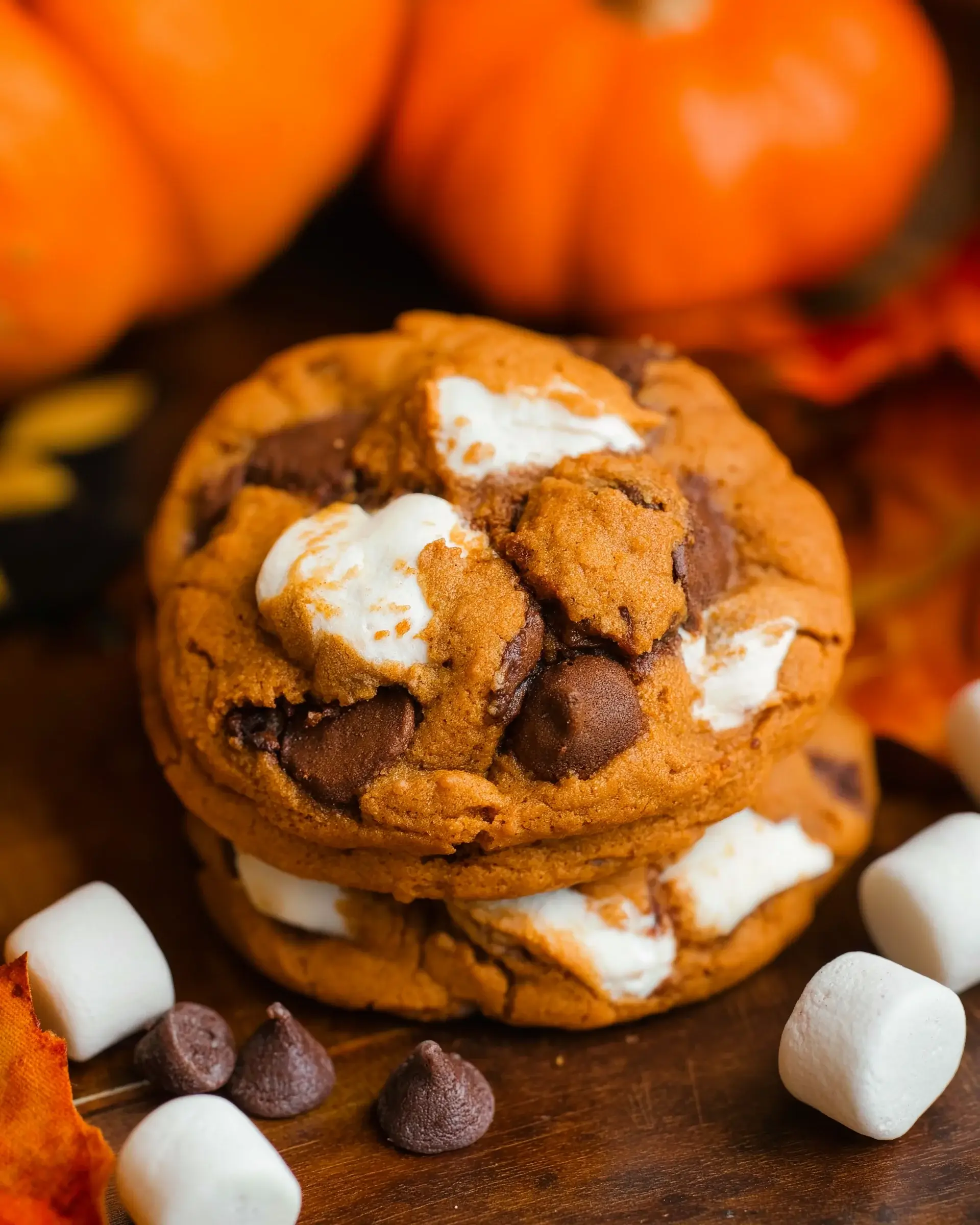 Pumpkin S’mores Cookies that will delight your taste buds!