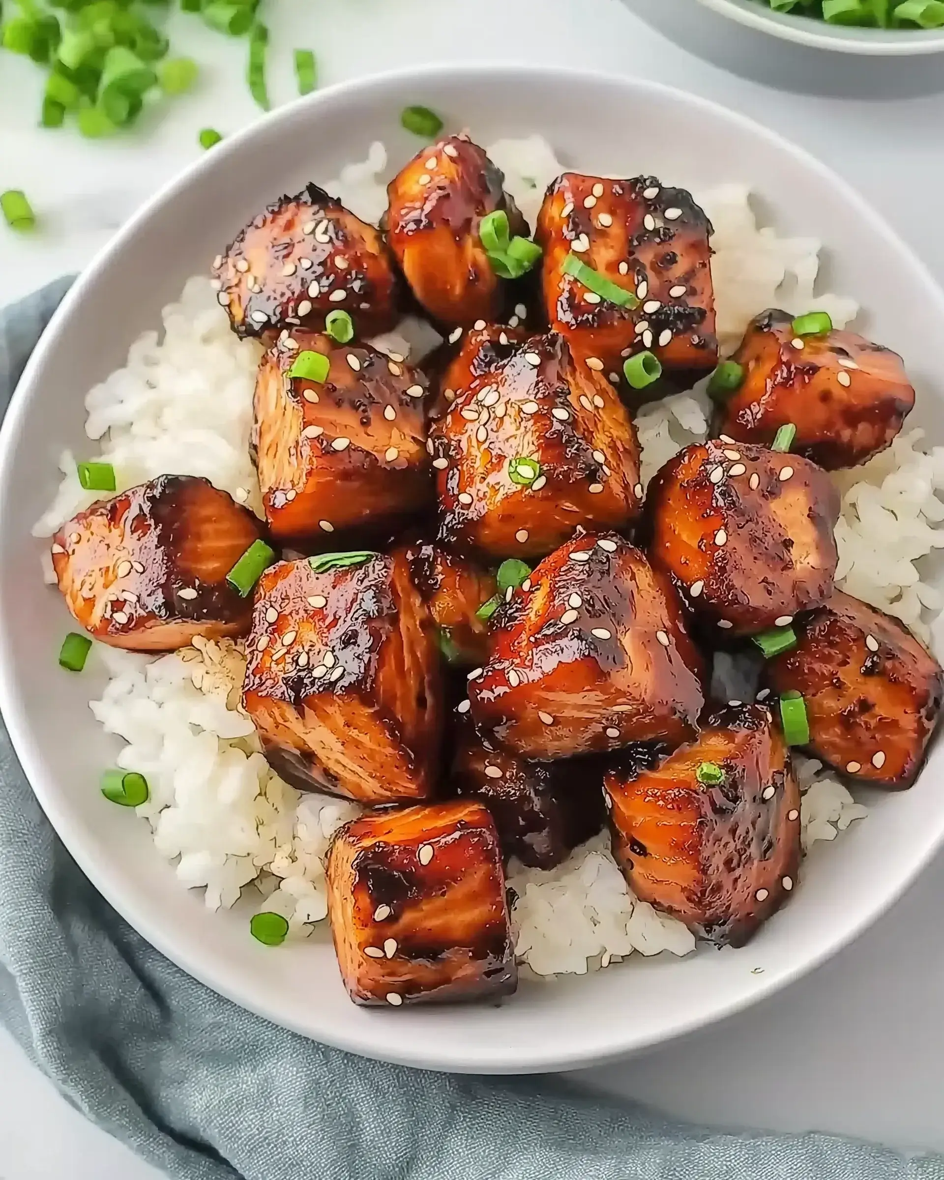 Honey Garlic Salmon Bites: A Delicious Recipe to Try!