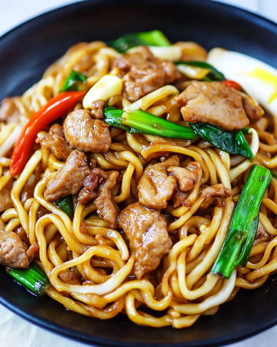 Quick & Easy Shanghai Fried Noodles: A Delightful Recipe!