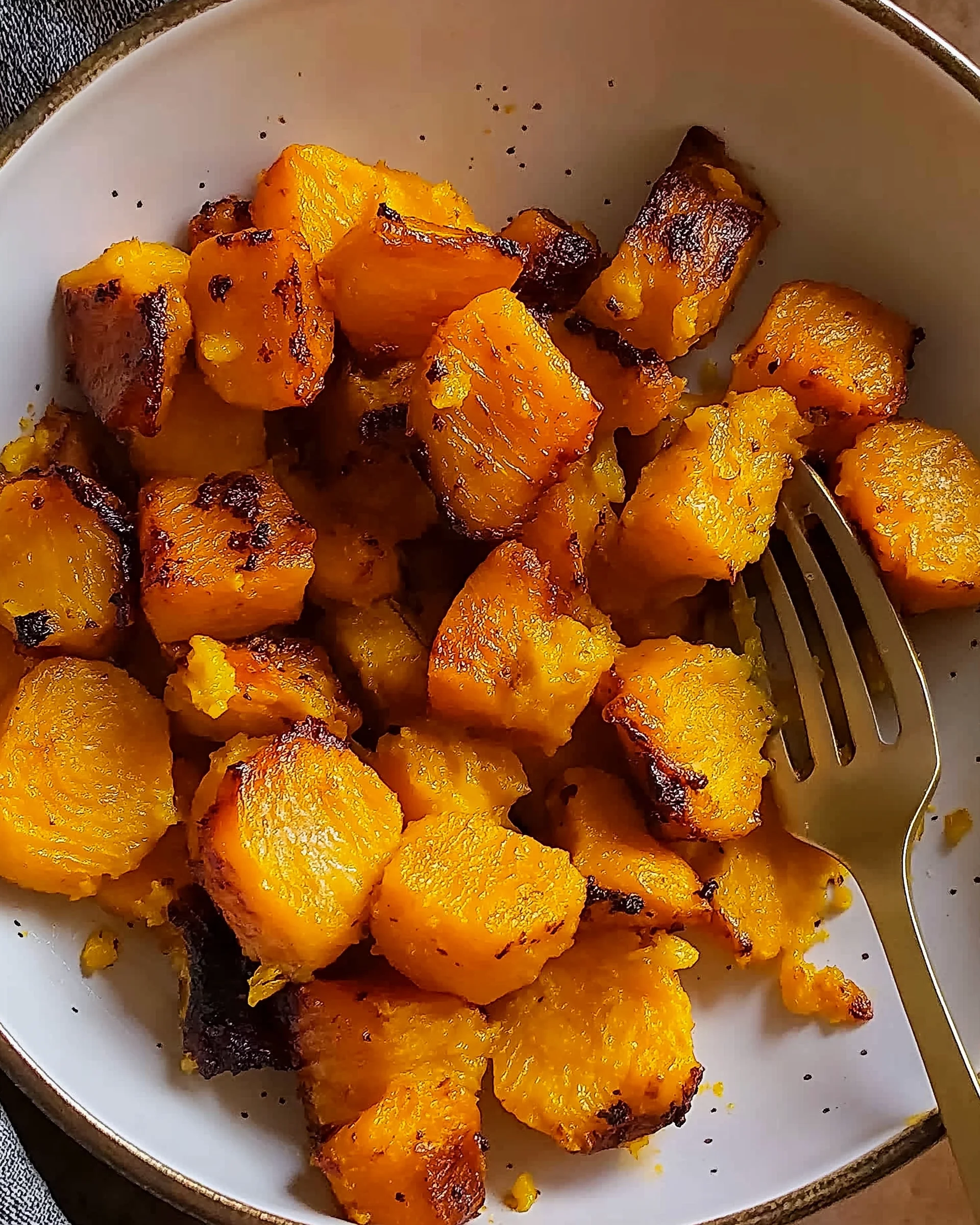 Smashed Carrots: A Delicious Twist on a Classic Side!