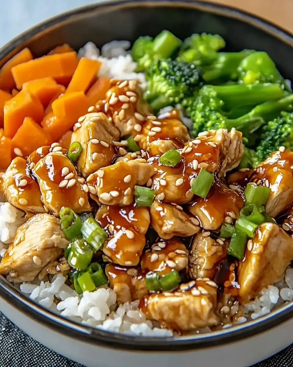 Teriyaki Chicken Rice Bowl: Deliciously Easy Recipe!