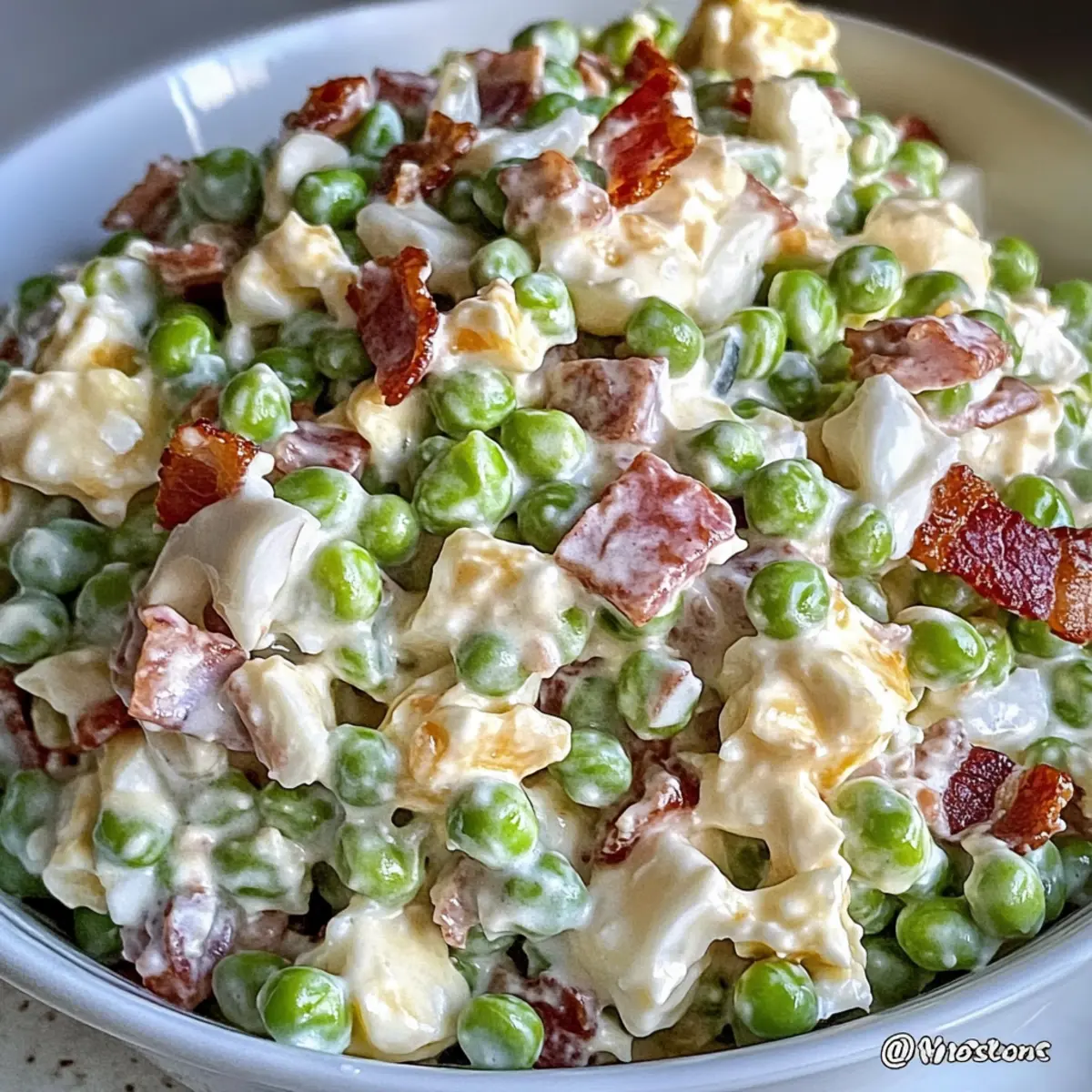 Irresistibly Creamy Southern Pea Salad for Any Gathering