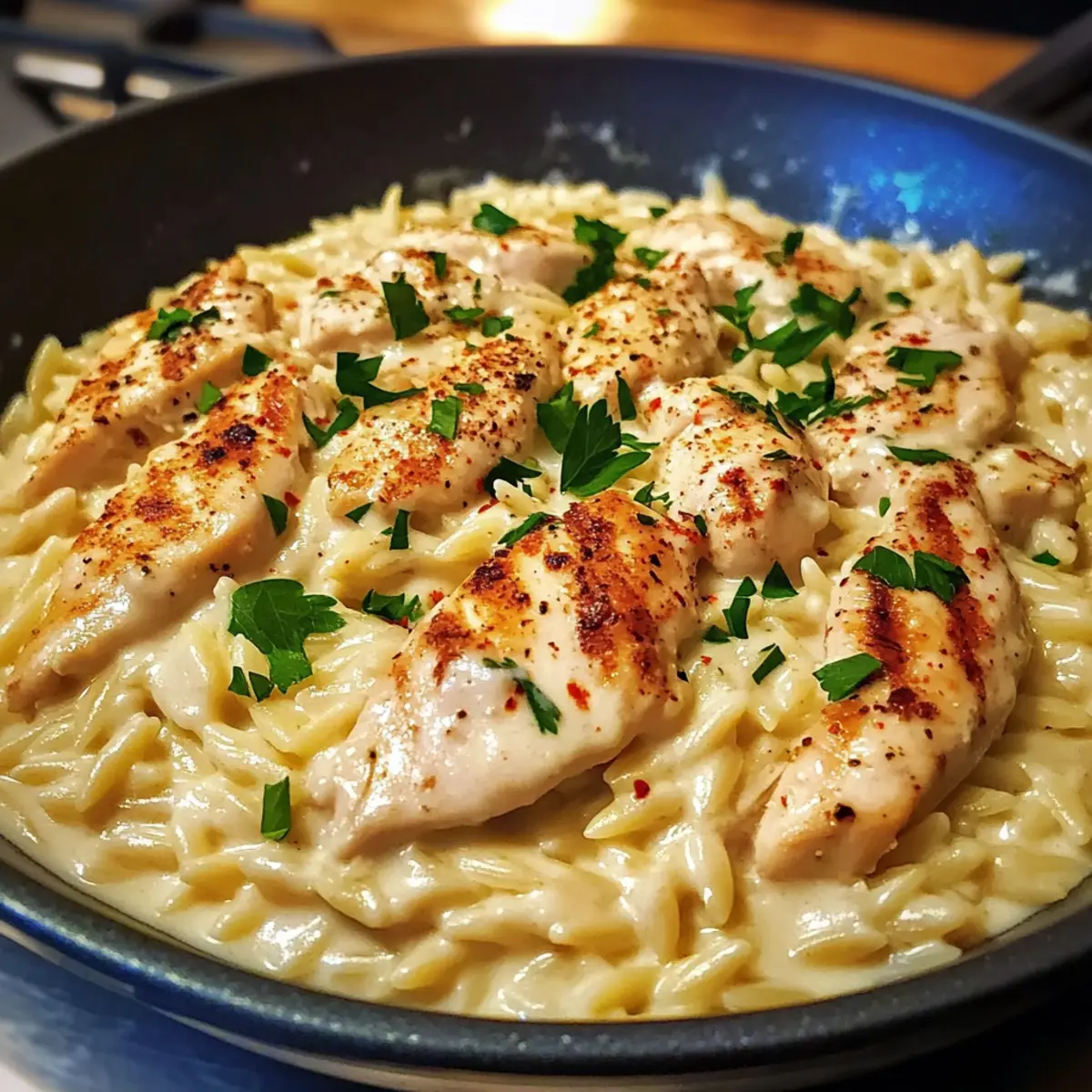 Creamy Chicken Alfredo Orzo: Comfort Food in 30 Minutes