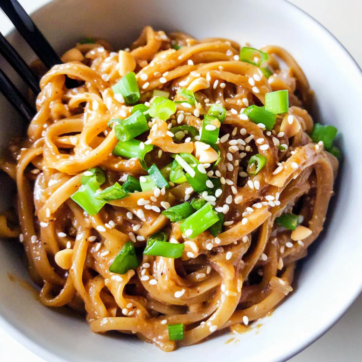 Quick and Creamy Peanut Sauce Rice Noodles in 10 Minutes